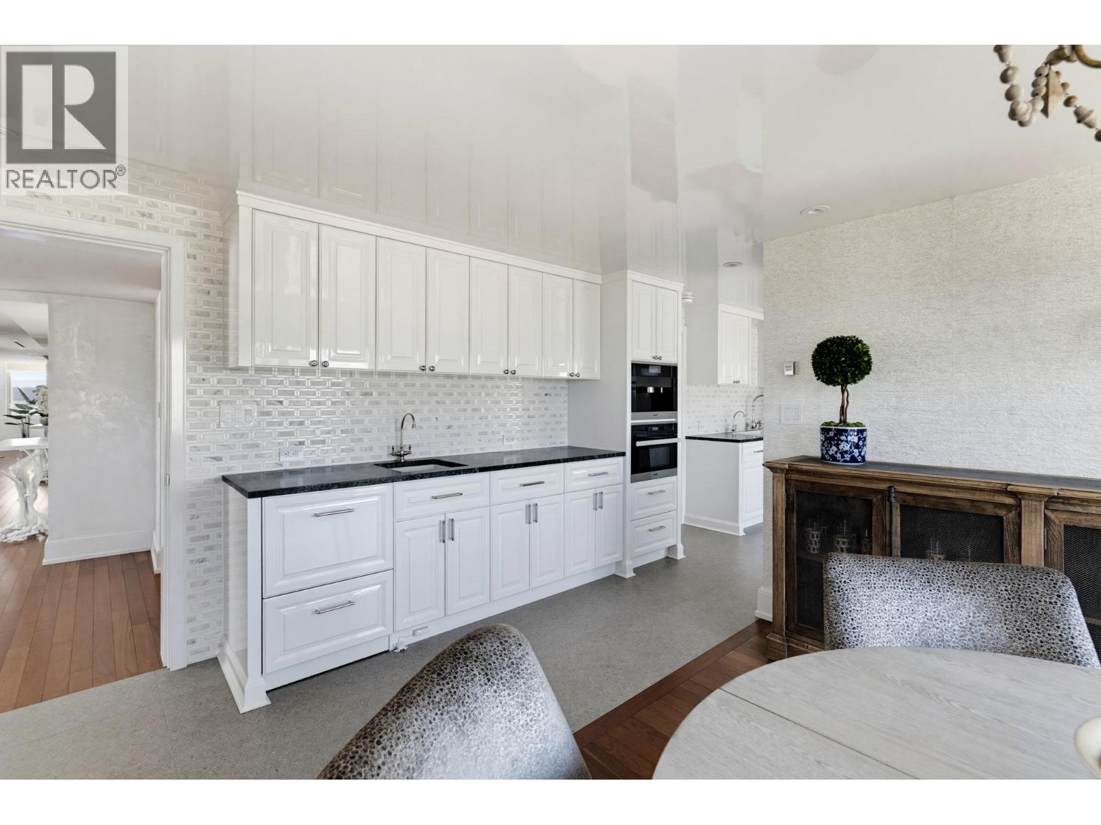 1301 1575 Beach Avenue Property Photo 31