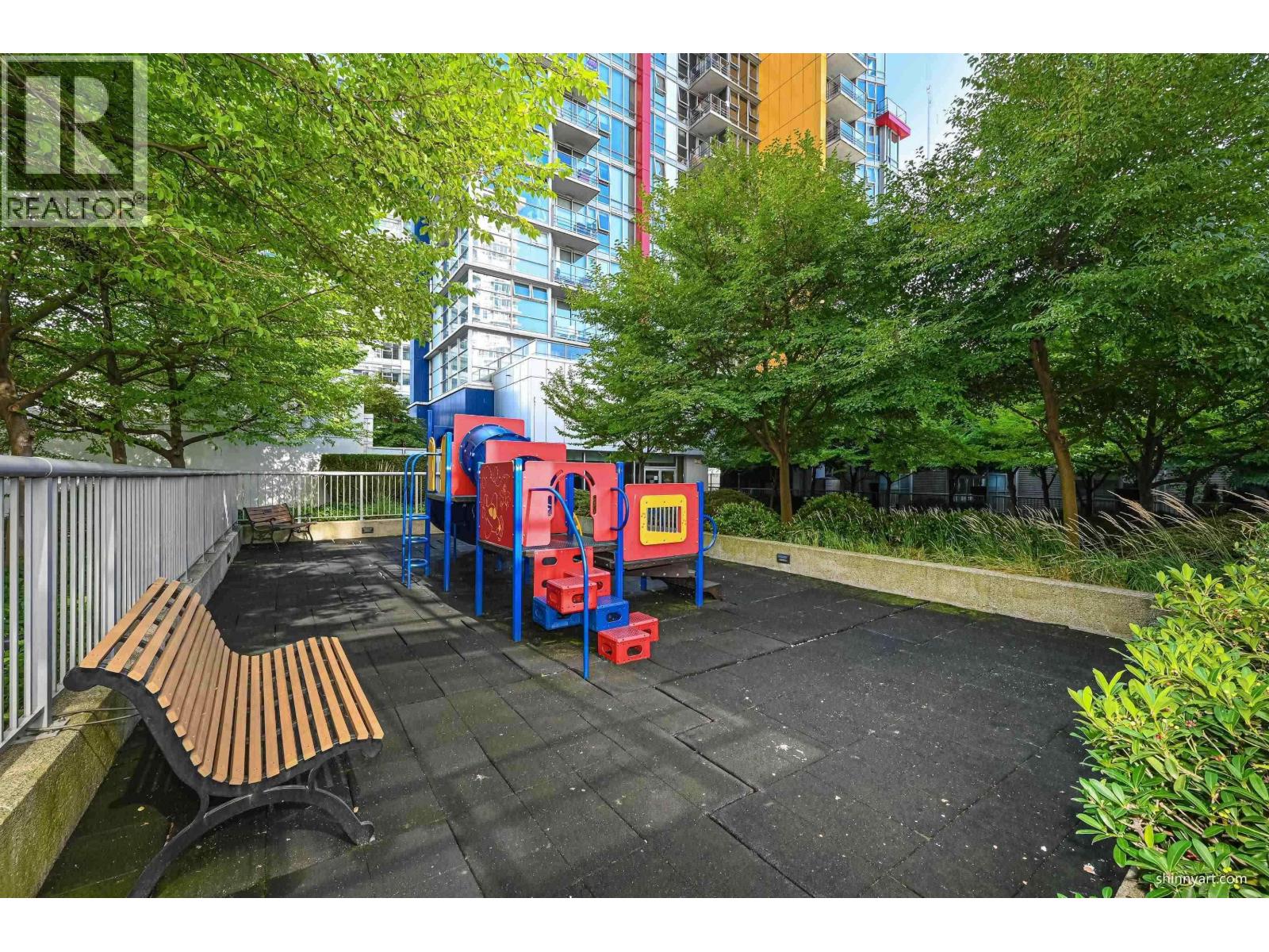 2910 668 Citadel Parade Property Photo 12