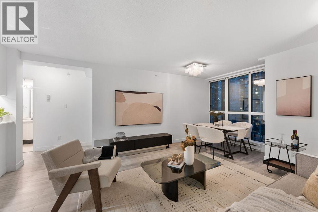 1506 1238 Melville Street Property Photo 12