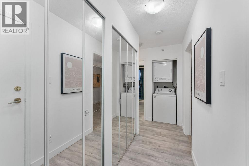 1506 1238 Melville Street Property Photo 21