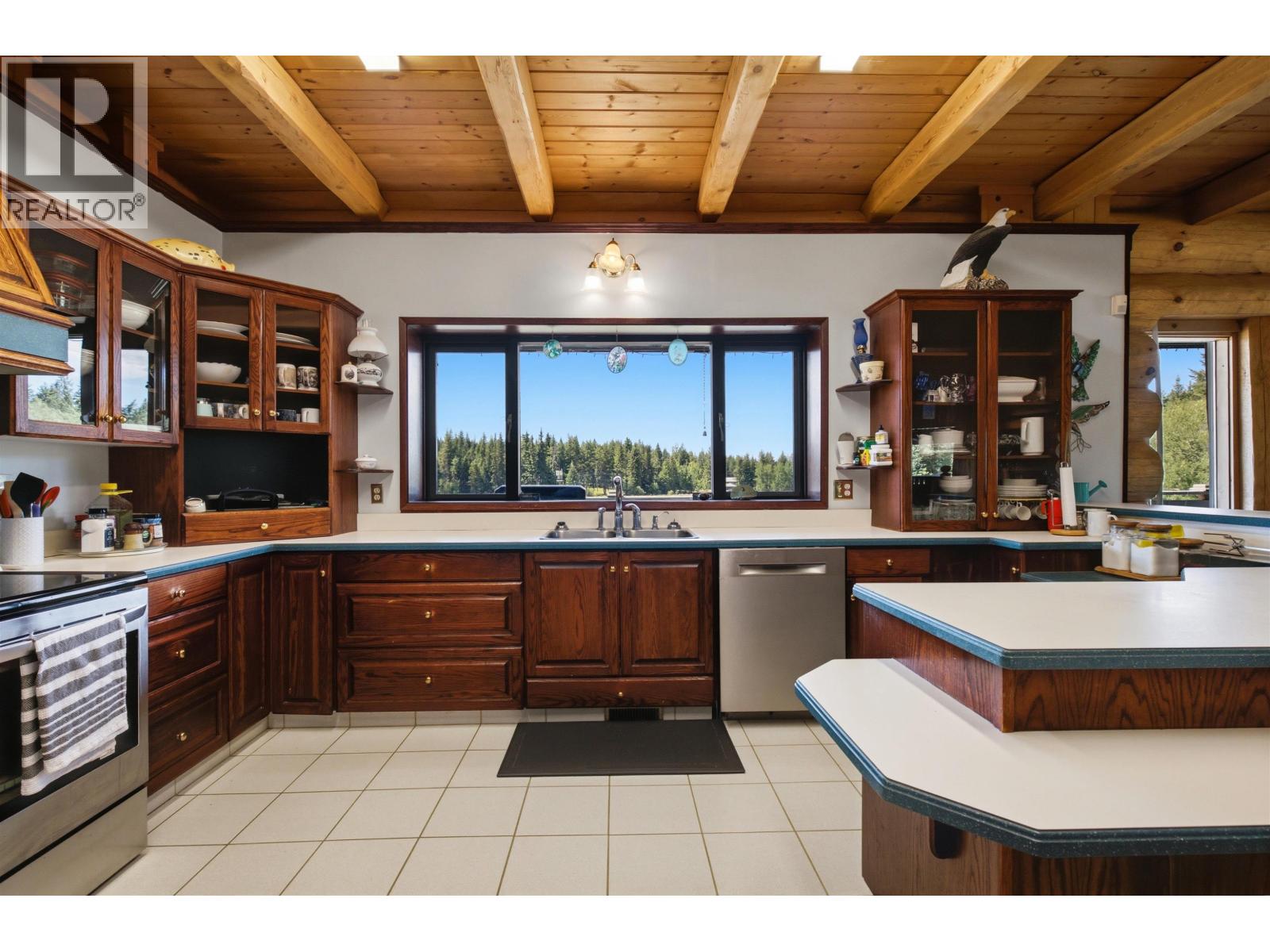 248 Borland Drive Property Photo 12