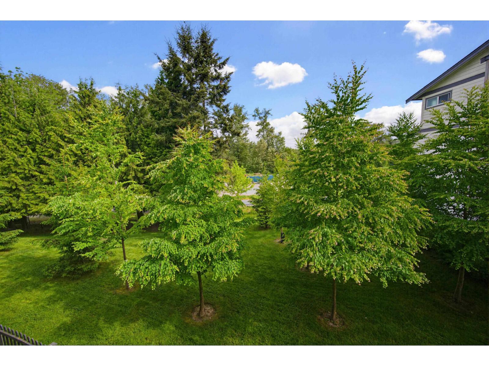 75 15665 Mountain View Drive Property Photo 11