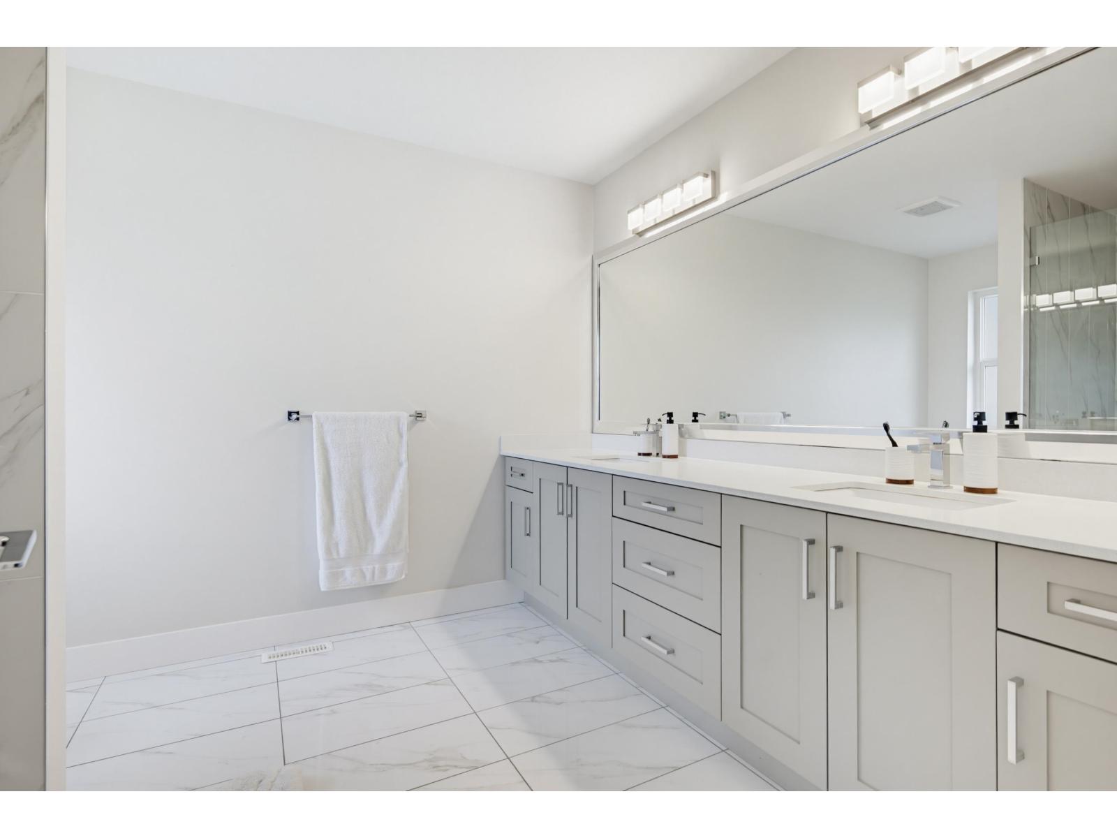 75 15665 Mountain View Drive Property Photo 22