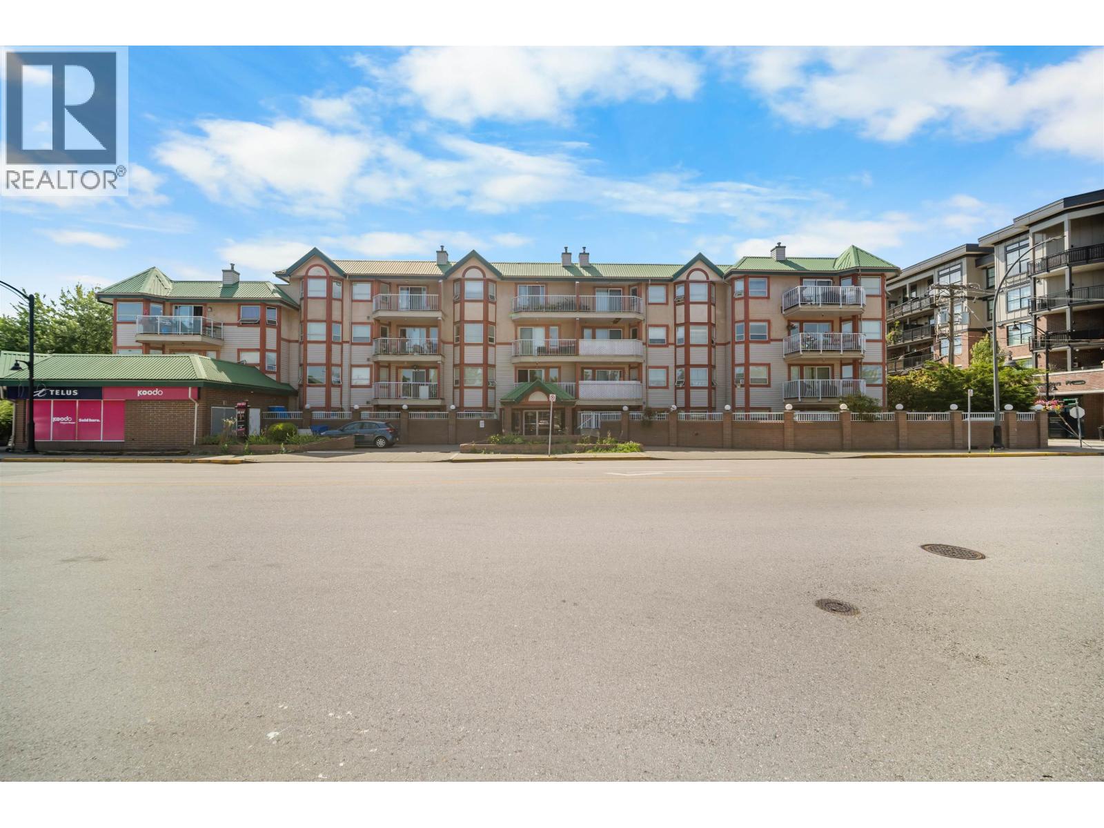 328 22661 Lougheed Highway Property Photo 1