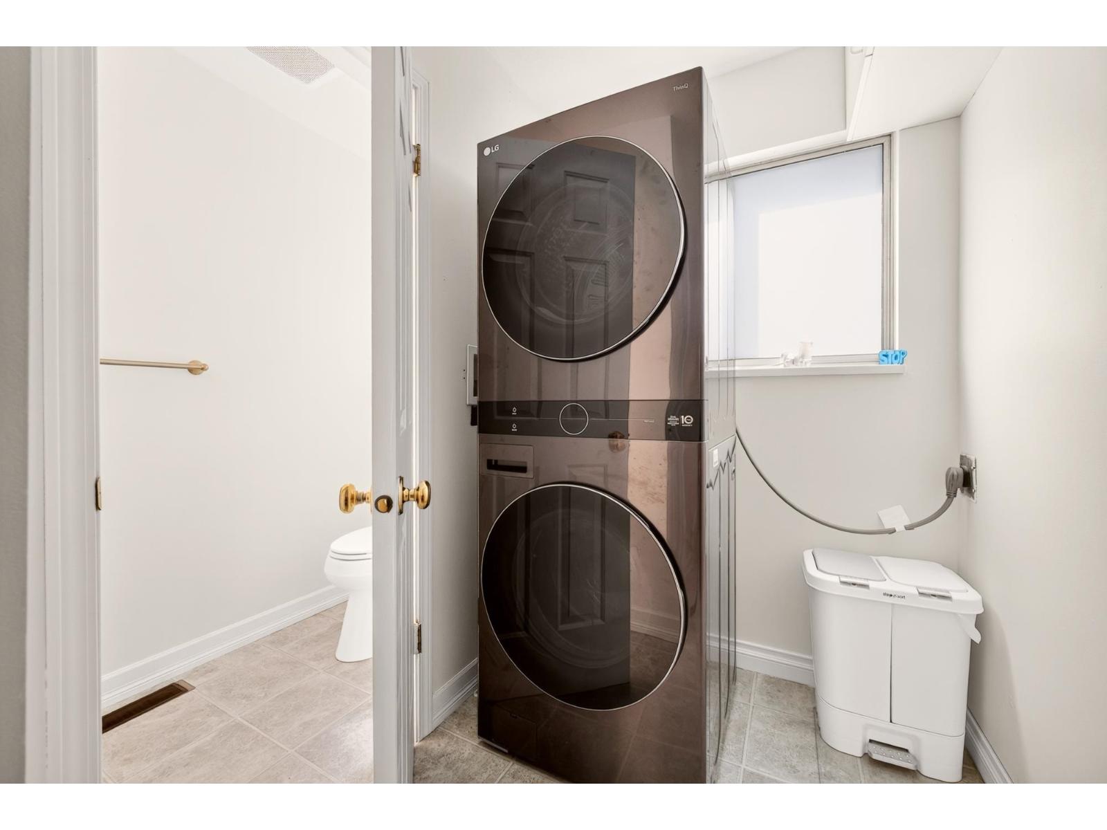 8960 157 Street Property Photo 30
