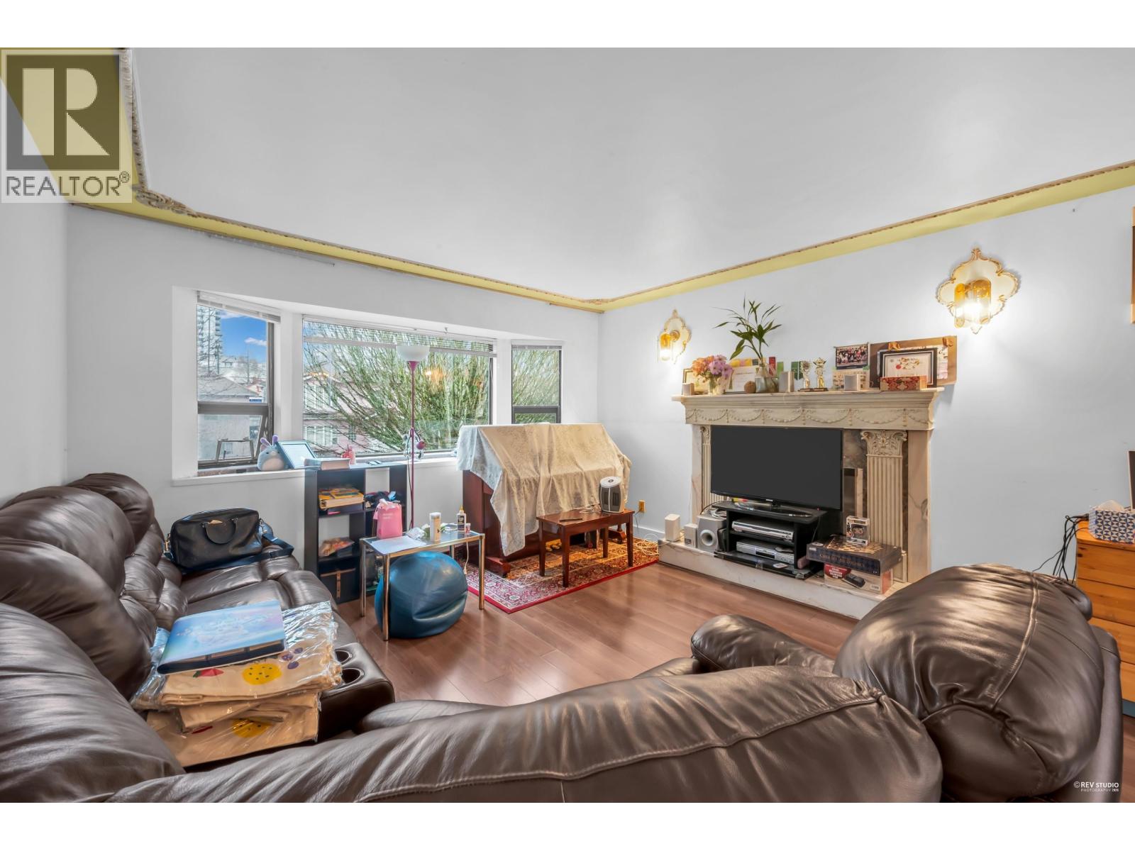 3334 Archimedes Street Property Photo 2