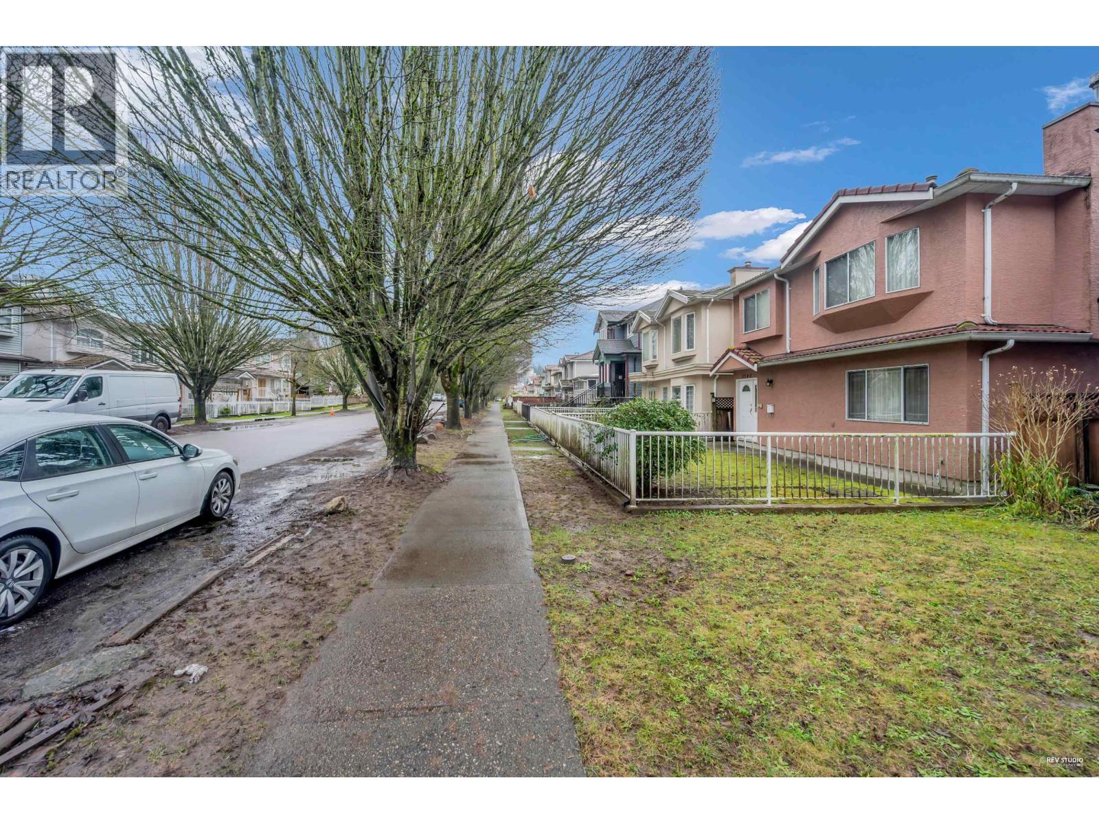 3334 Archimedes Street Property Photo 31