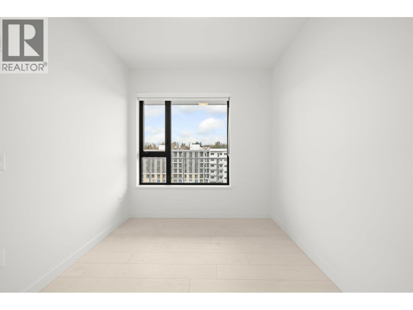 605 4928 Quebec Street Property Photo 21