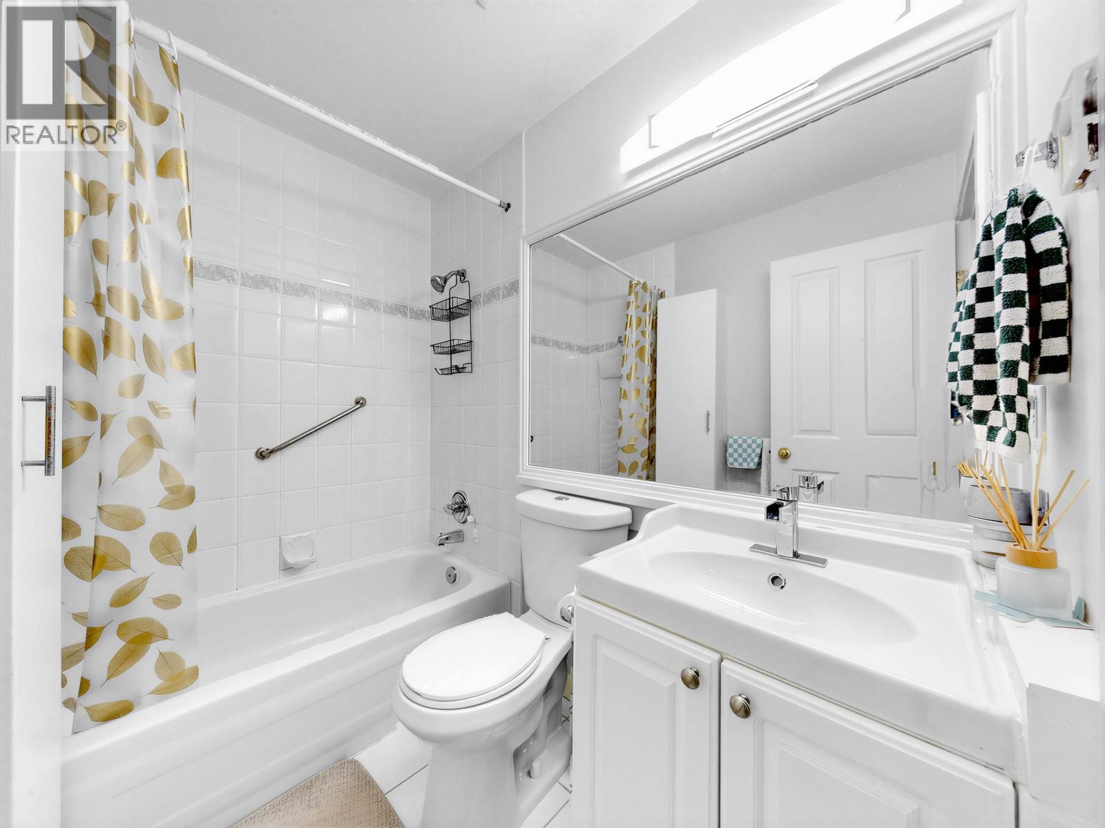 40 5840 Dover Crescent Property Photo 11