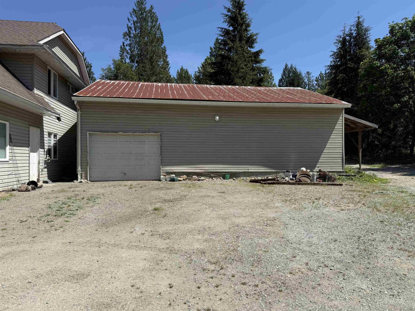9540 Woodward Street Property Photo 2