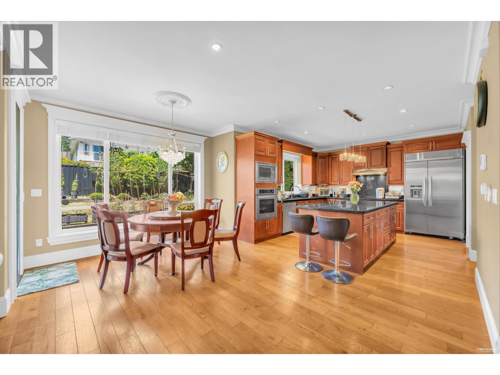 717 Shaw Avenue Property Photo 12