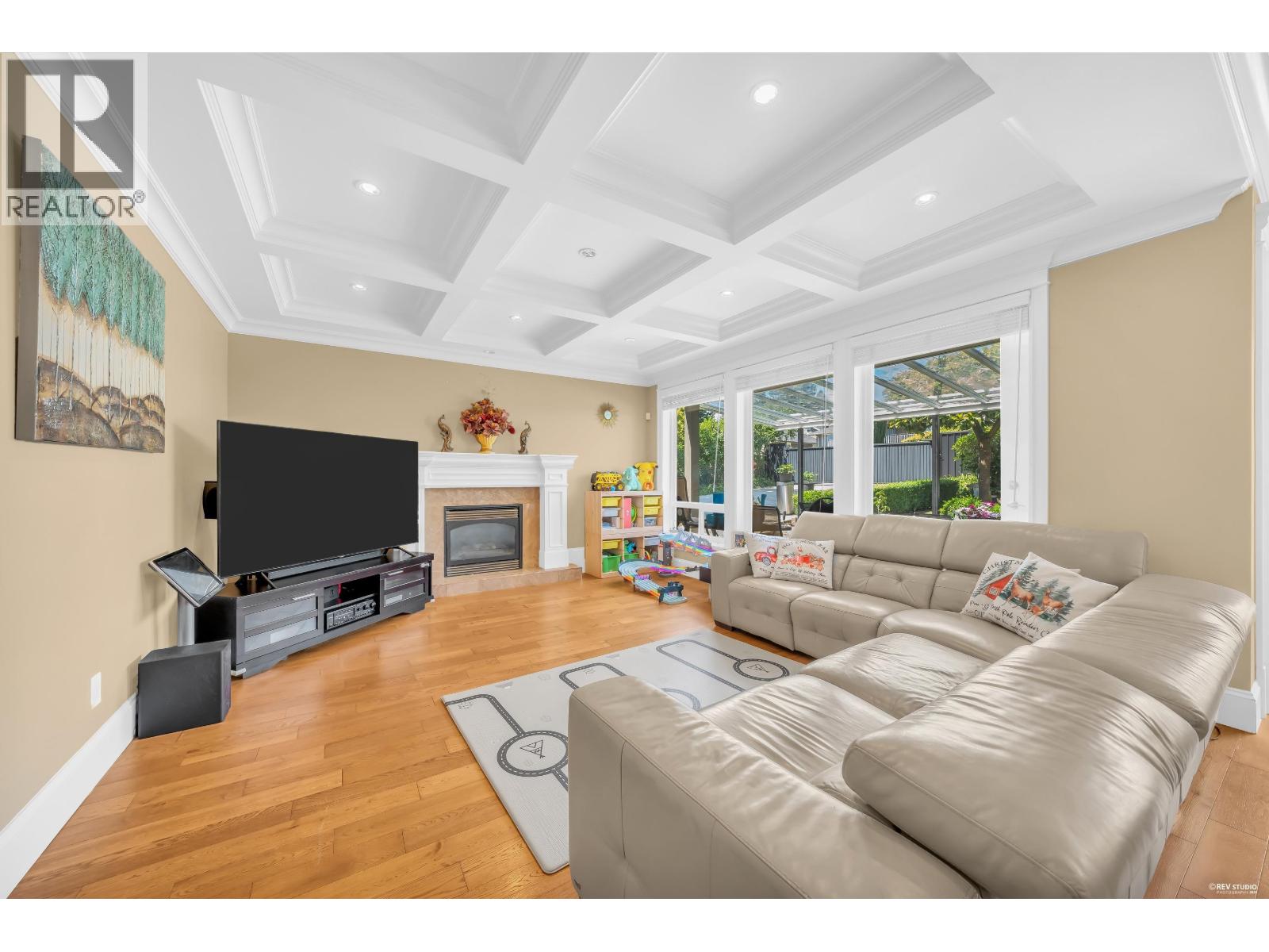 717 Shaw Avenue Property Photo 19