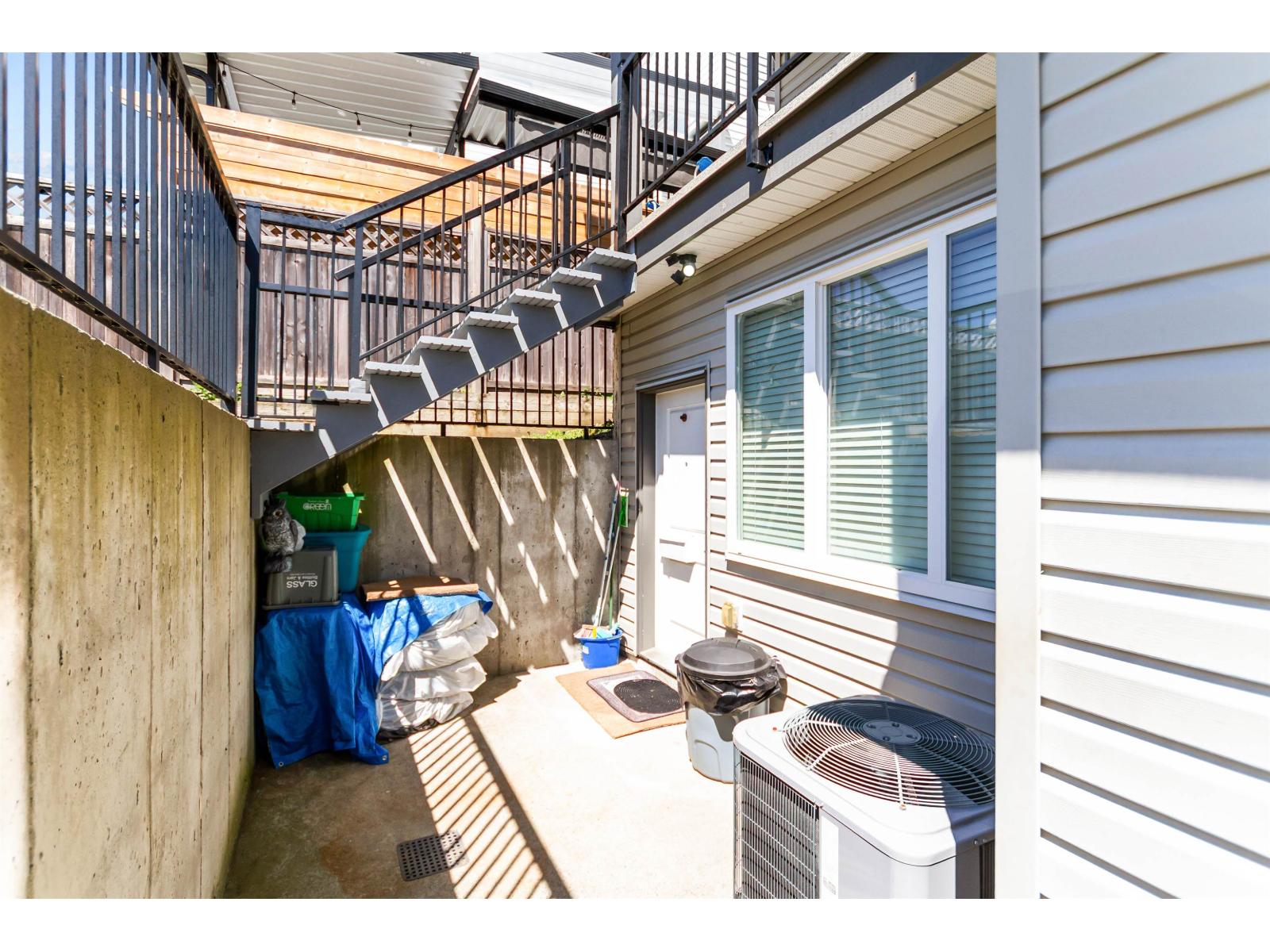 20546 70 Avenue Property Photo 29