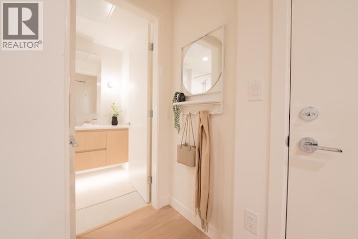 113 588 Harrison Avenue Property Photo 18