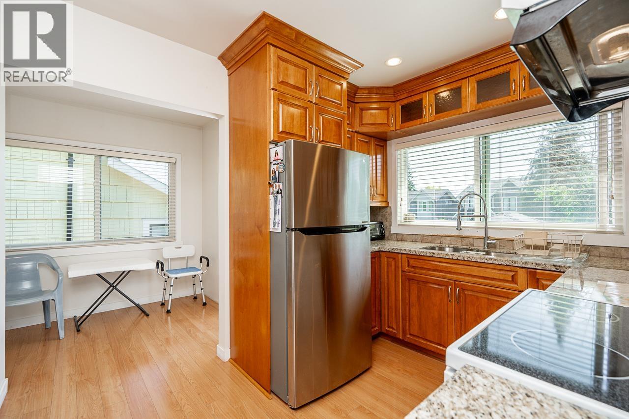 916 Thirteenth Street Property Photo 6