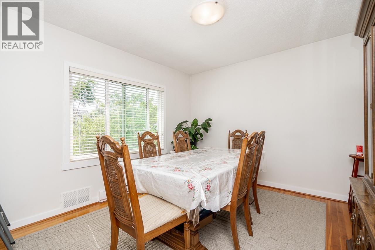 916 Thirteenth Street Property Photo 12