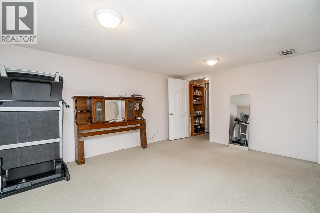 916 Thirteenth Street Property Photo 20