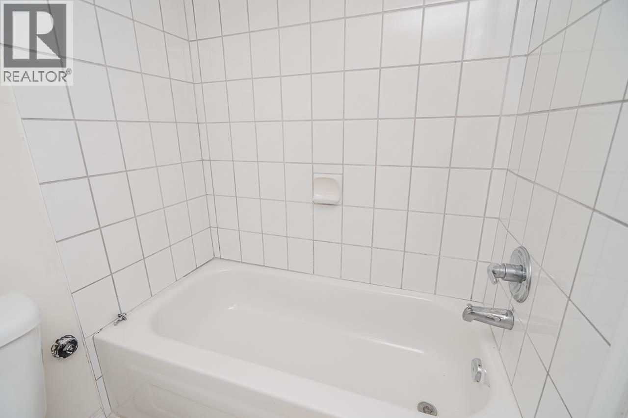 916 Thirteenth Street Property Photo 26