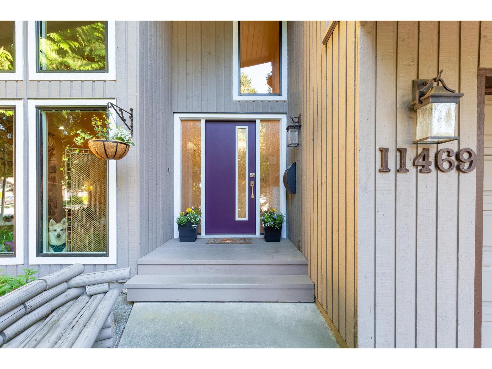 11469 Lyon Road Property Photo 4