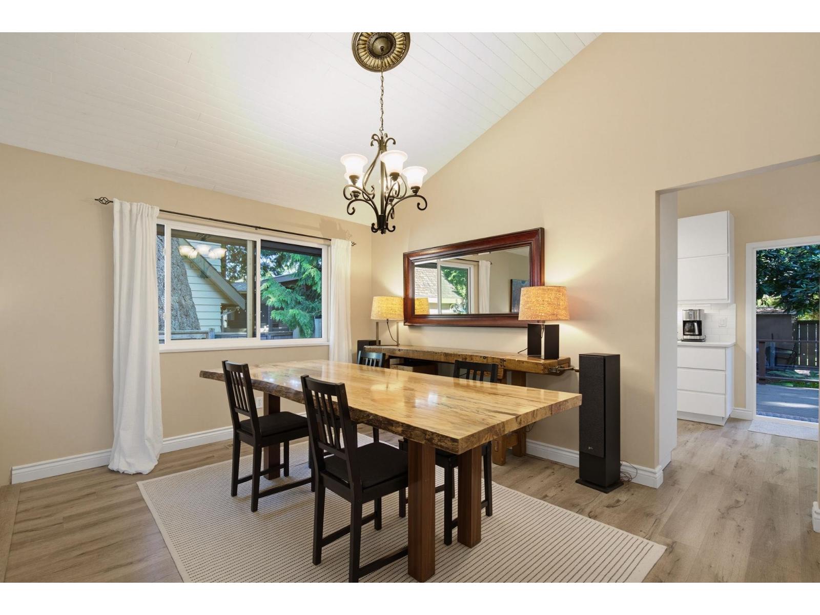 11469 Lyon Road Property Photo 13
