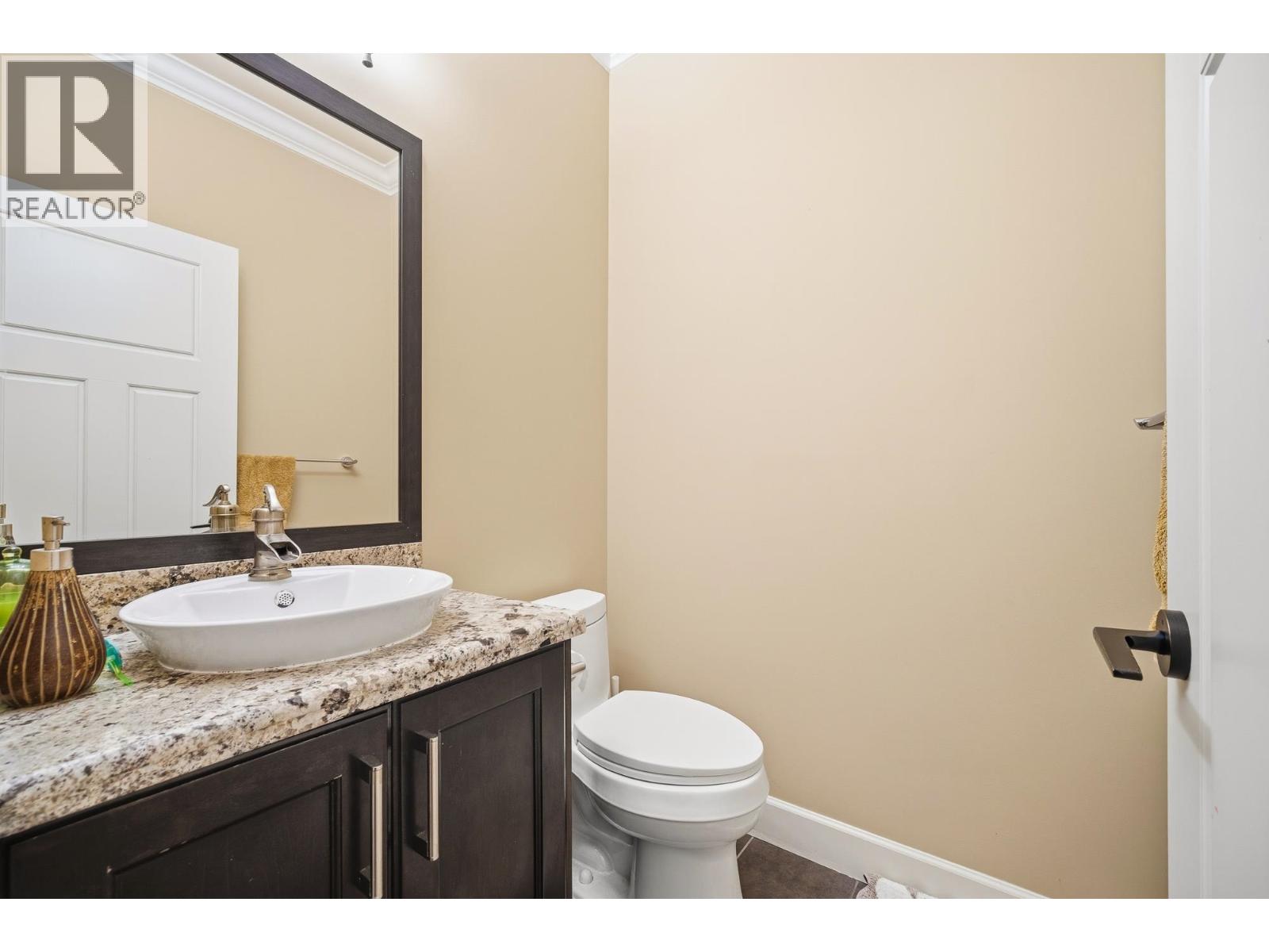 7440 Kraft Crescent Property Photo 28
