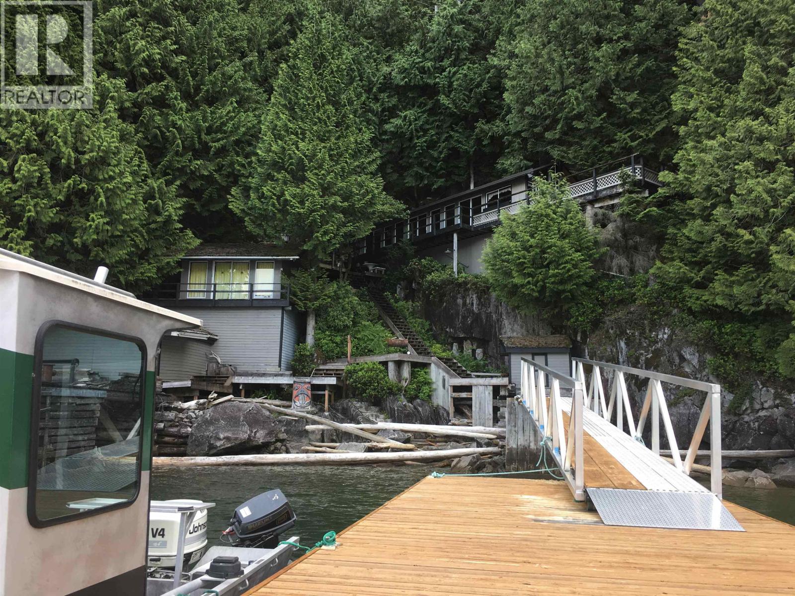 1 Seal Bay Property Photo 2
