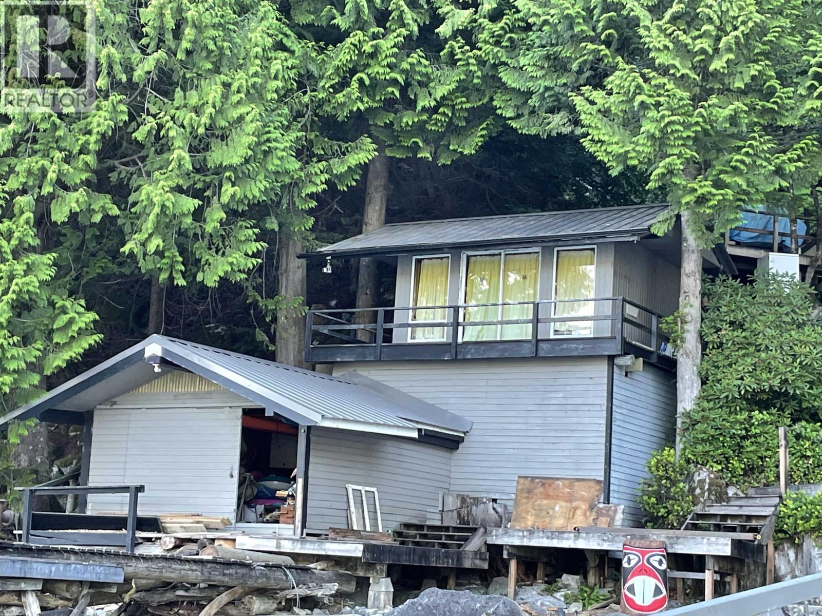 1 Seal Bay Property Photo 5