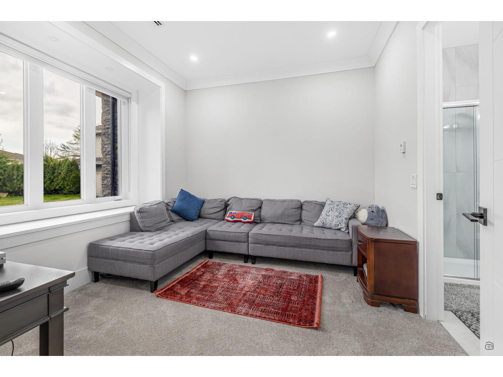 12525 75a Avenue Property Photo 10
