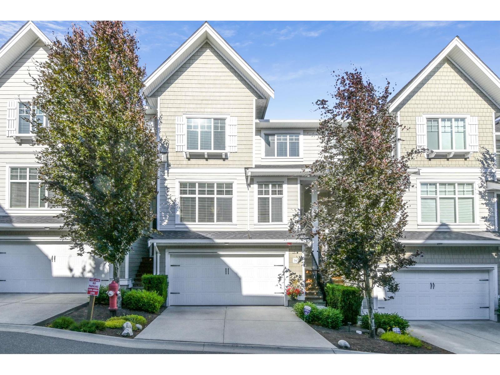 14 19938 70 Avenue Photo de la propriété 1