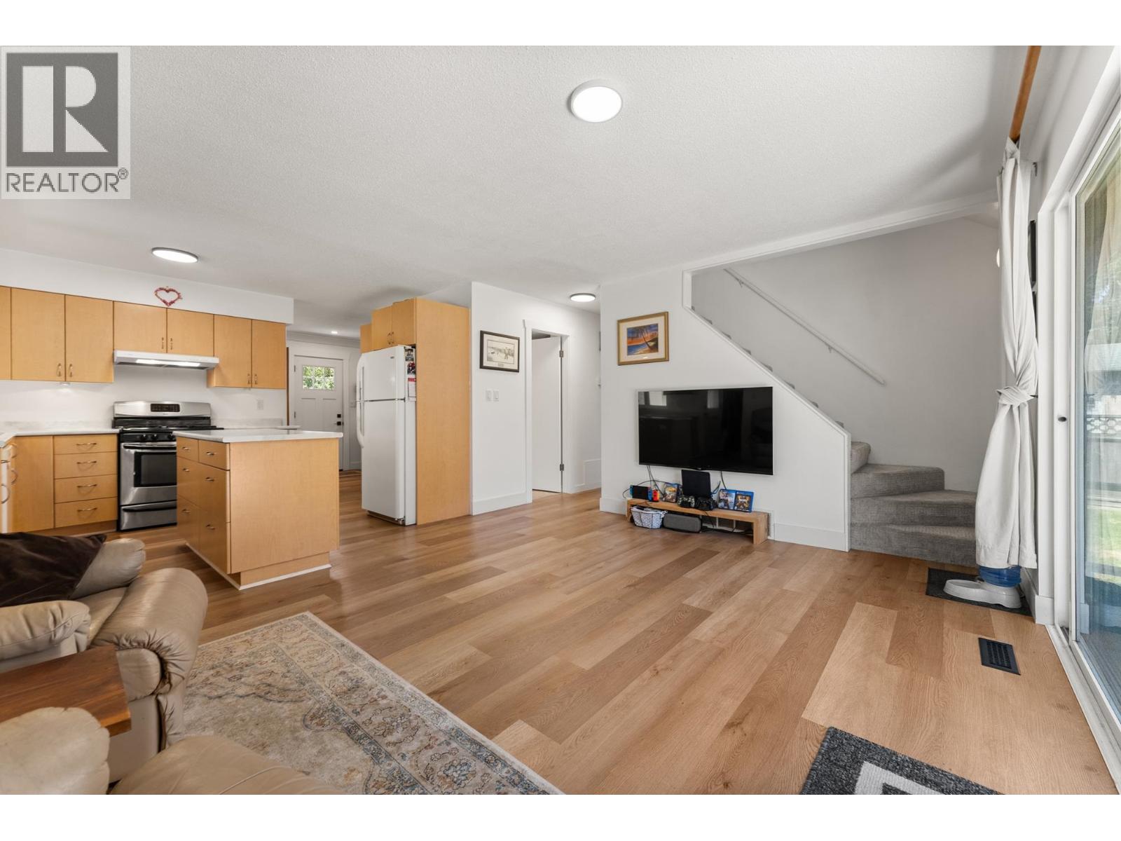 4576 61 Street Property Photo 19