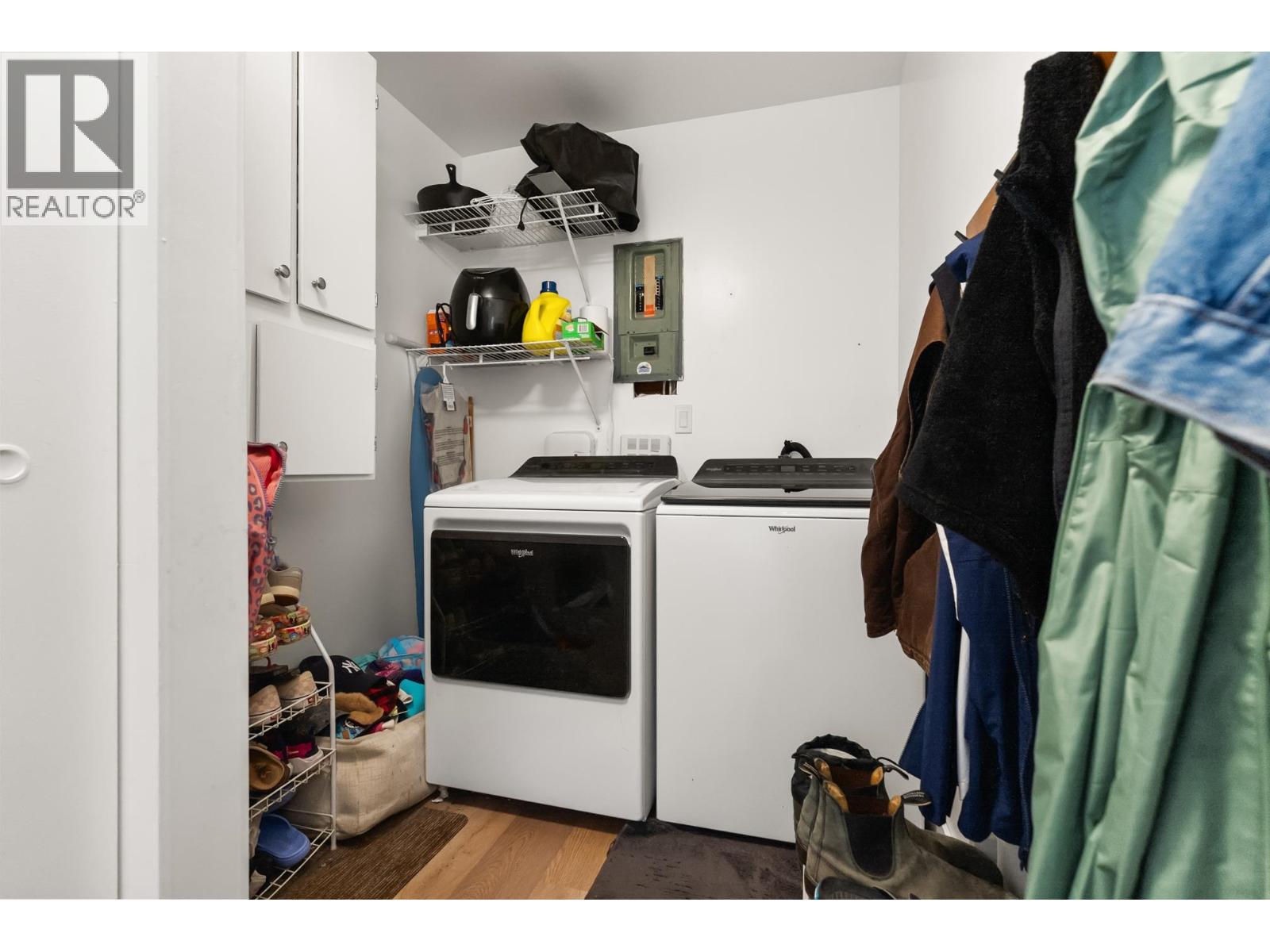 4576 61 Street Property Photo 35