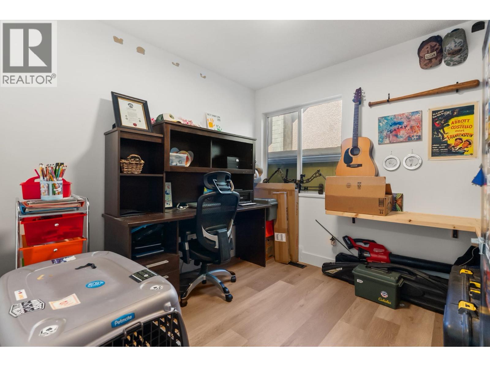 4576 61 Street Property Photo 36