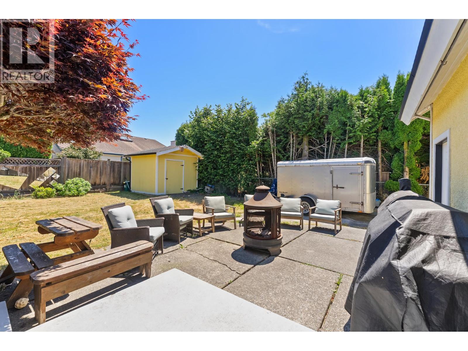 4576 61 Street Property Photo 37