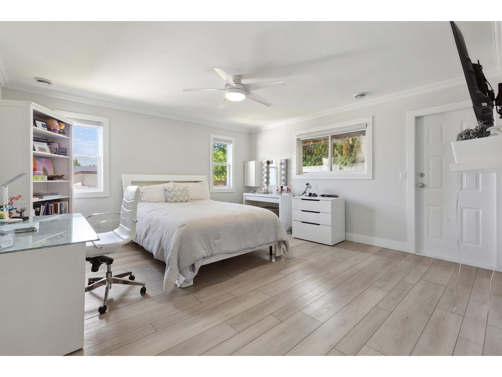 12182 101b Avenue Property Photo 17