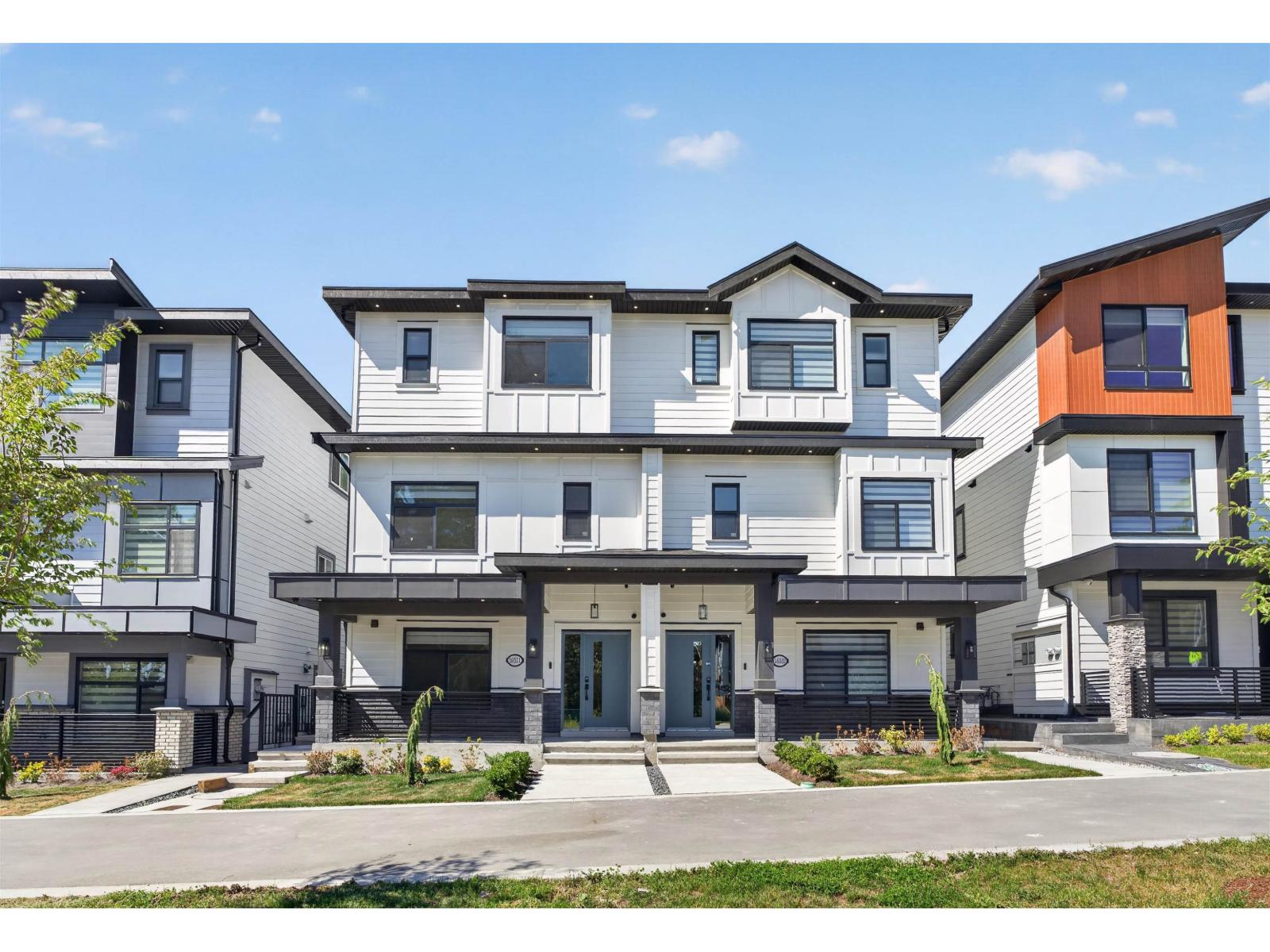 16511 20 Avenue Property Photo 1