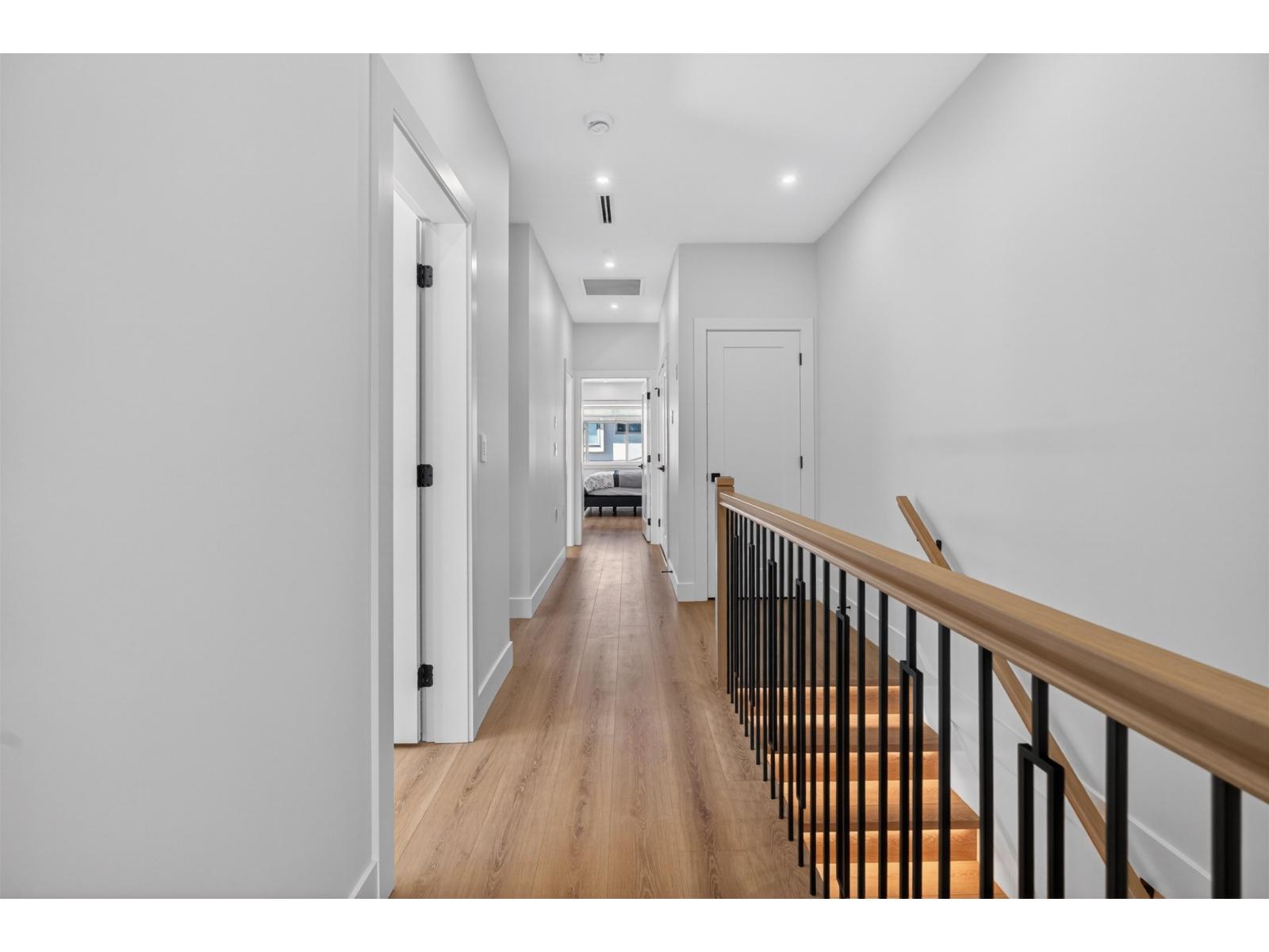 16511 20 Avenue Property Photo 32