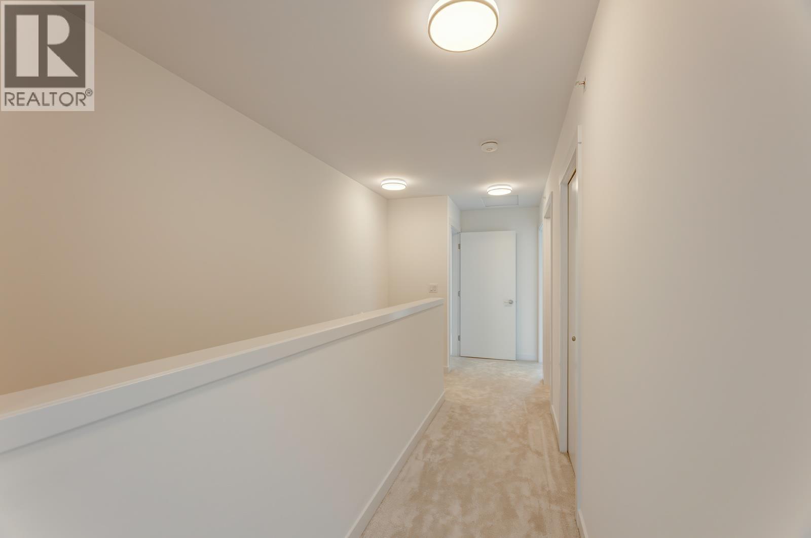 54 4337 Boundary Road Property Photo 18
