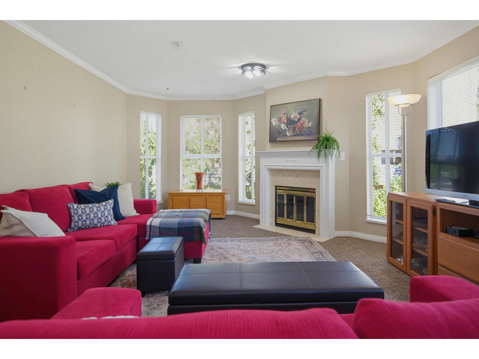 217 7151 121 Street Property Photo 7