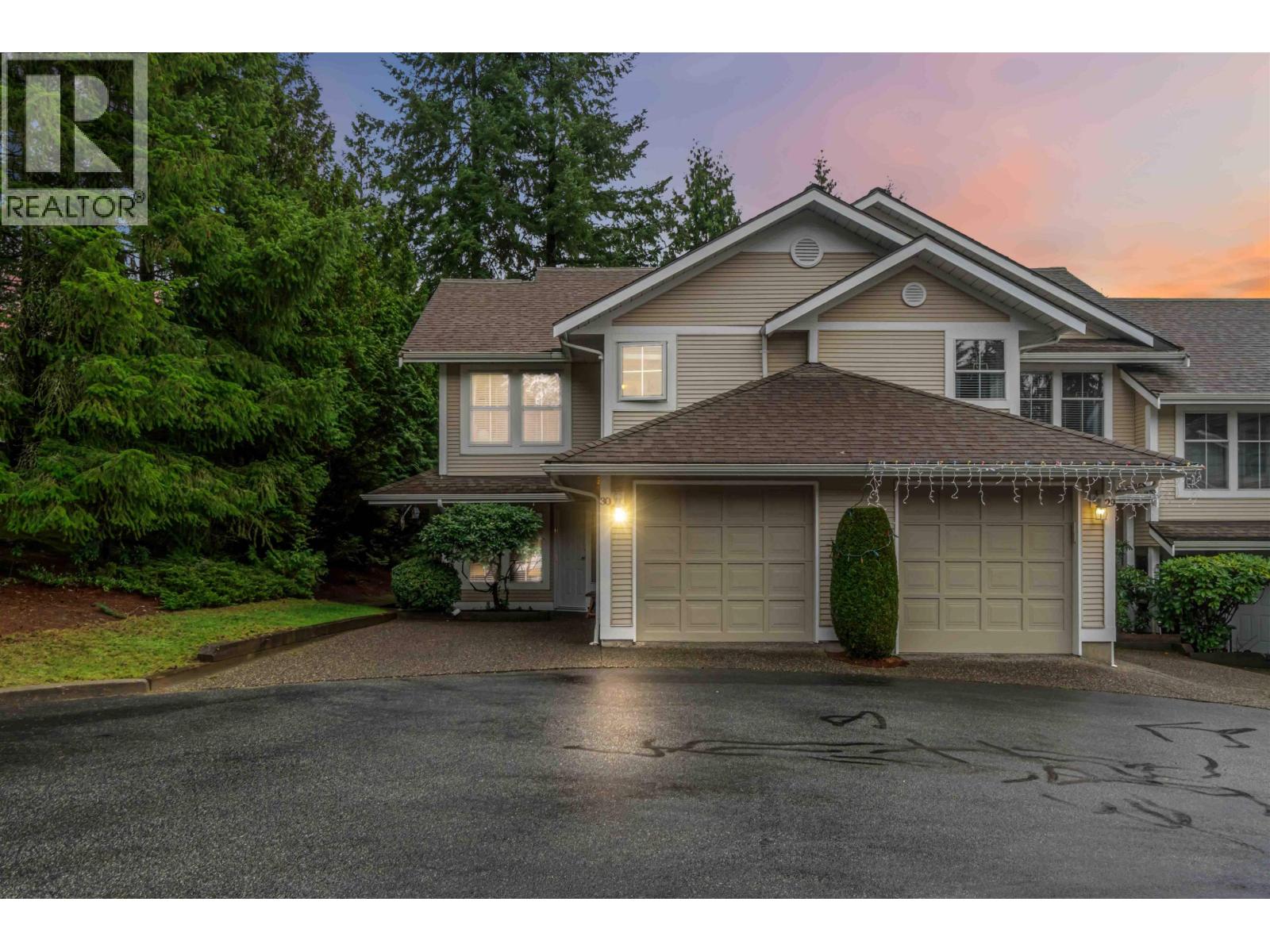 30 2590 Panorama Drive Property Photo 1