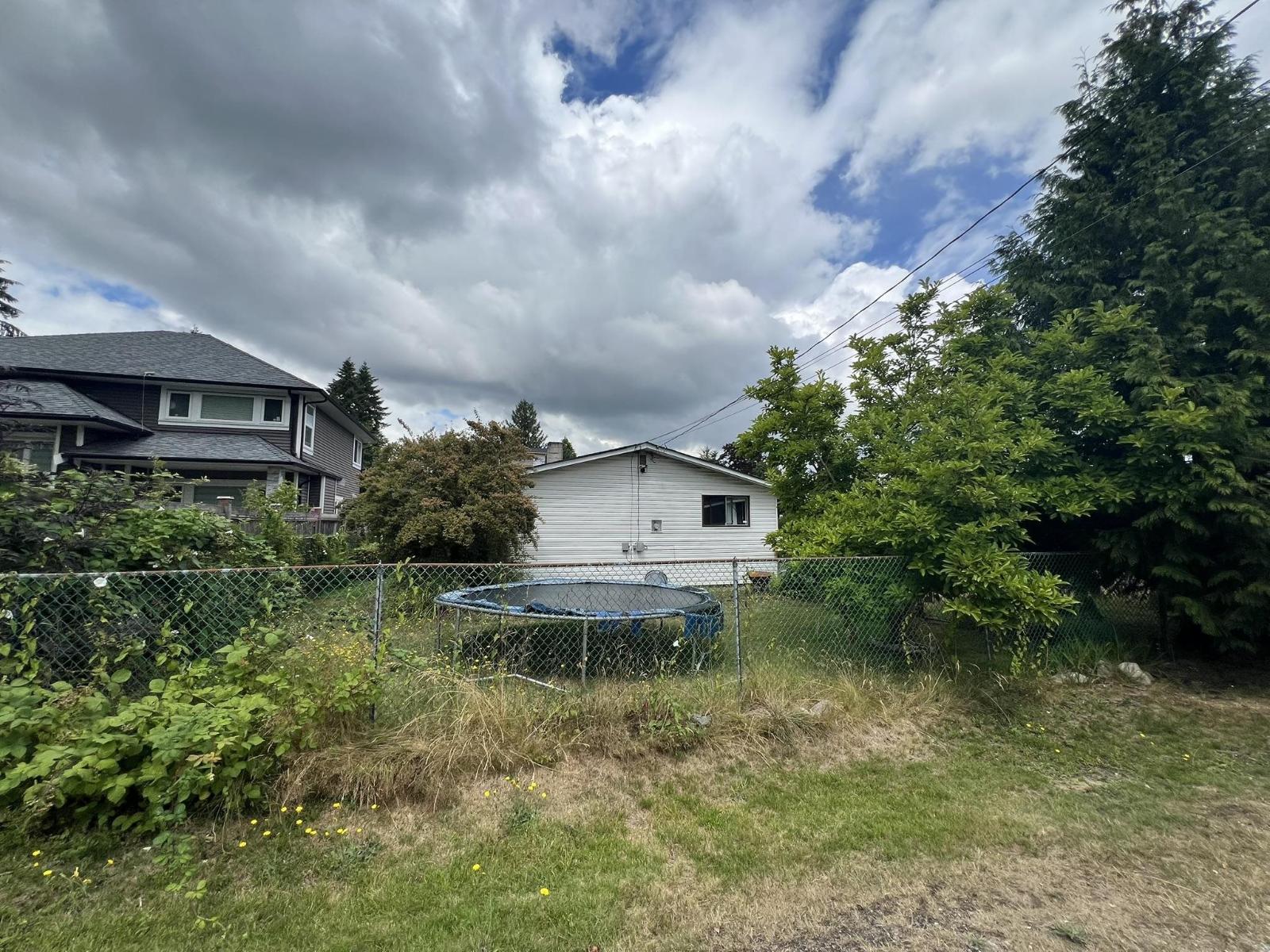 10307 146 Street Property Photo 4