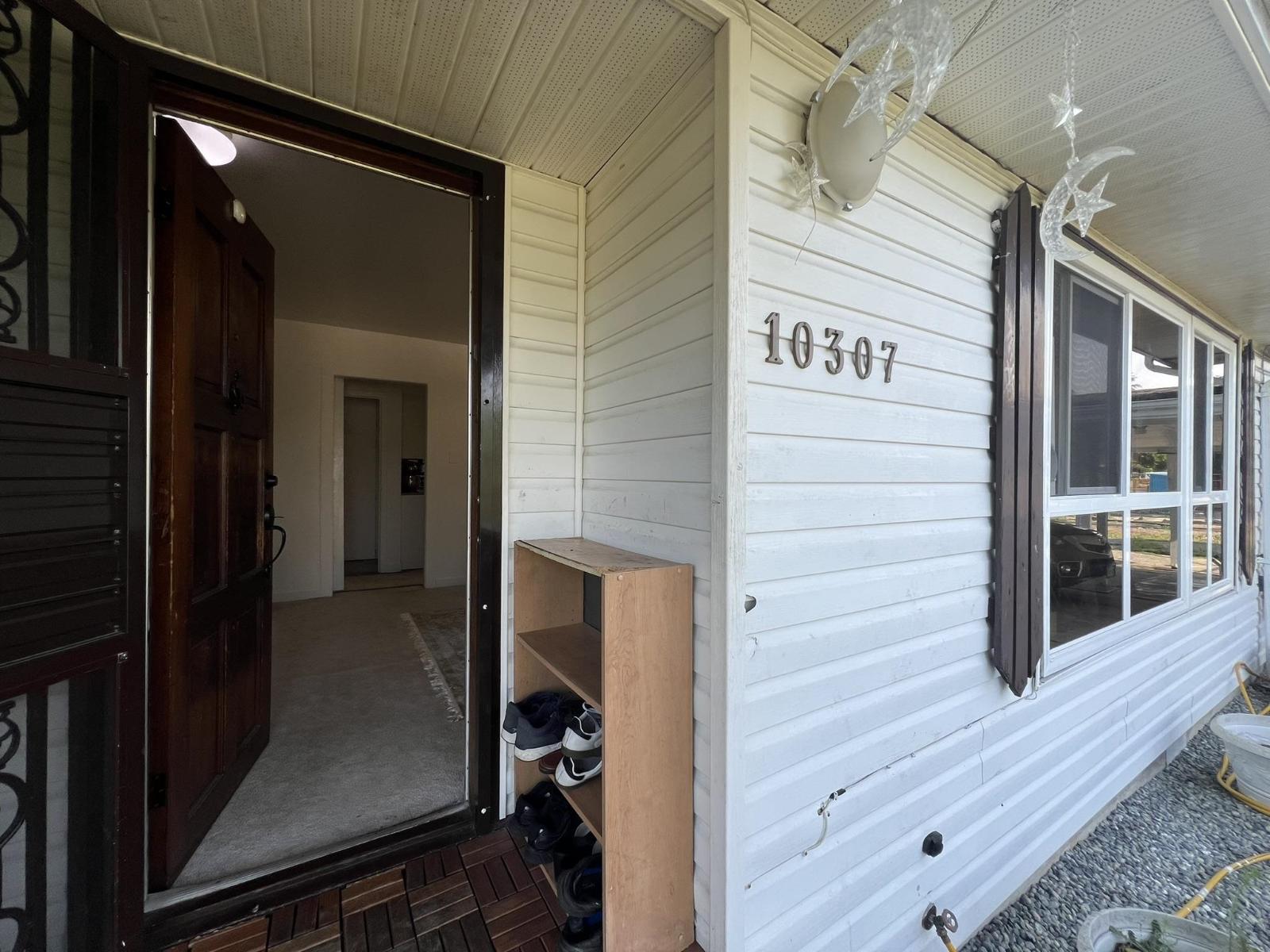 10307 146 Street Property Photo 14
