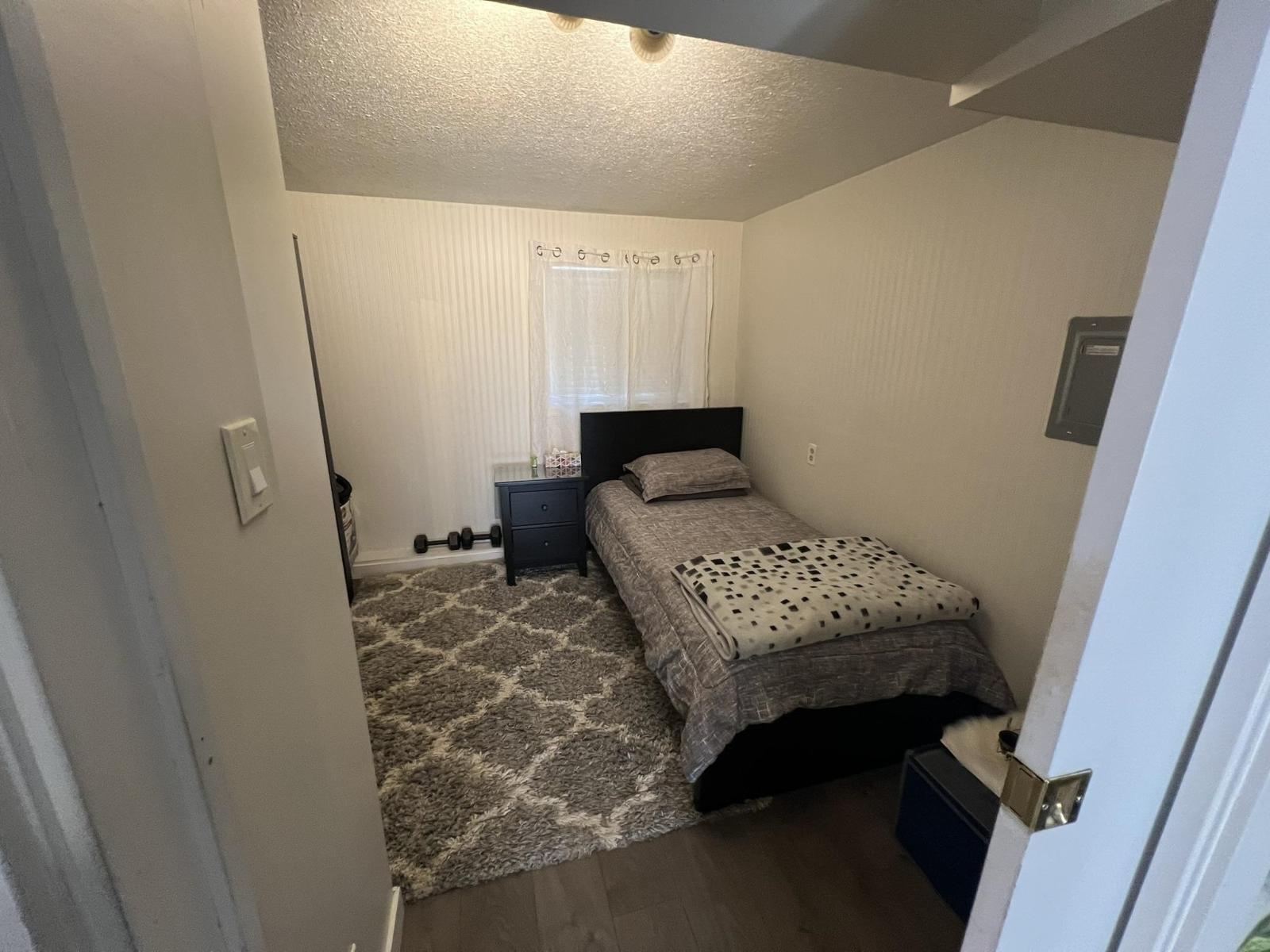 10307 146 Street Property Photo 16