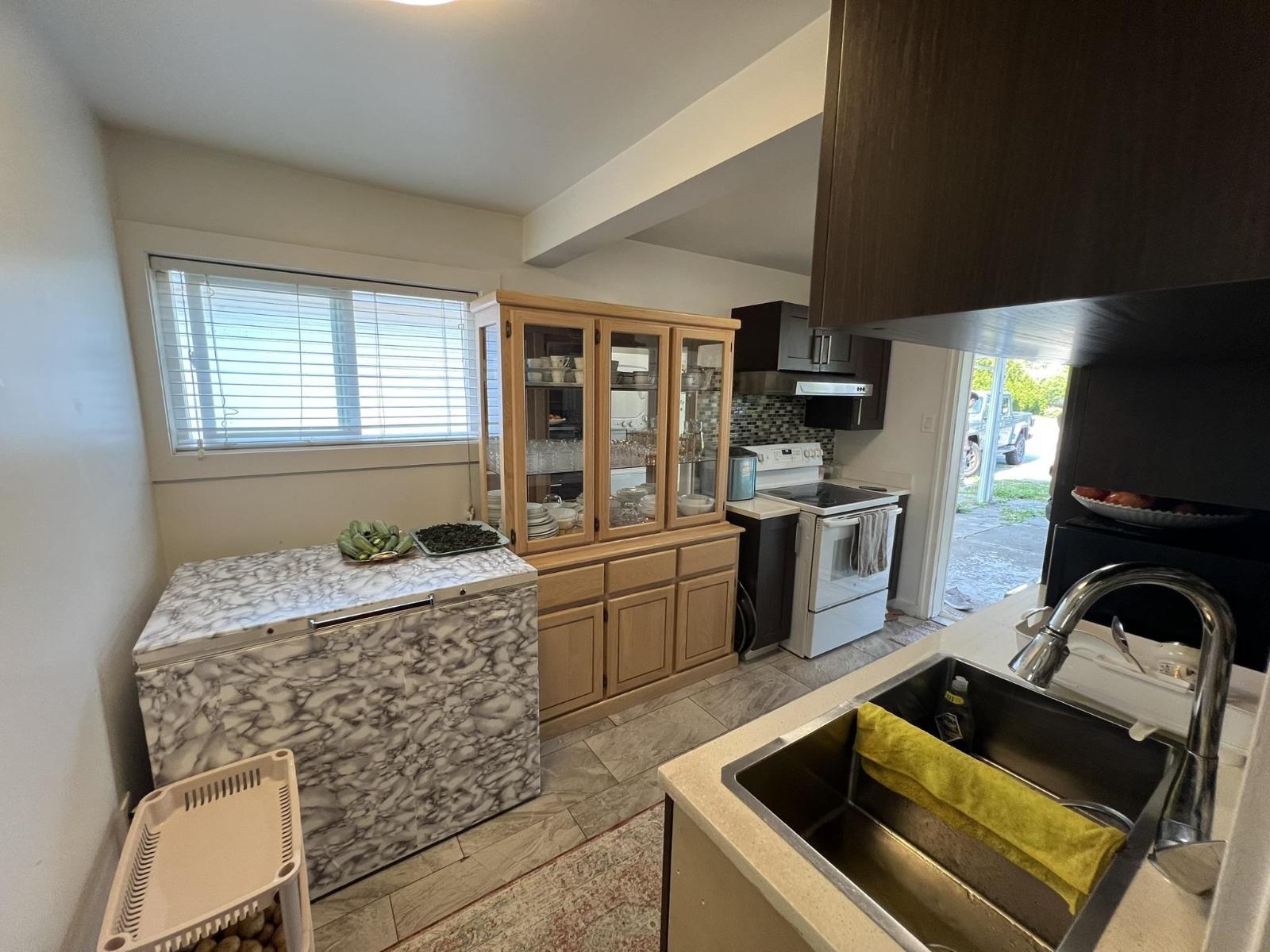 10307 146 Street Property Photo 21