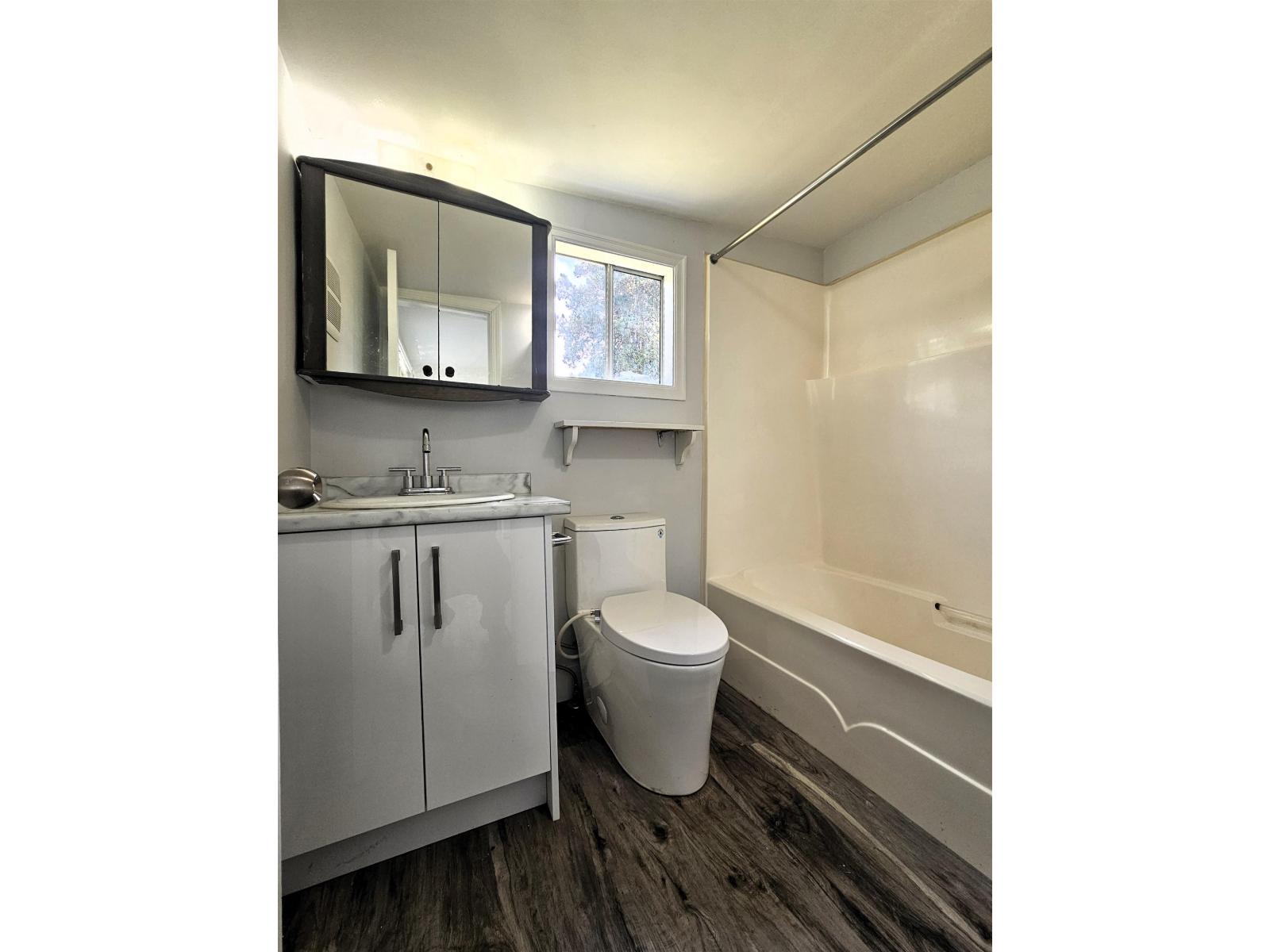 14729 Gordon Avenue Property Photo 8