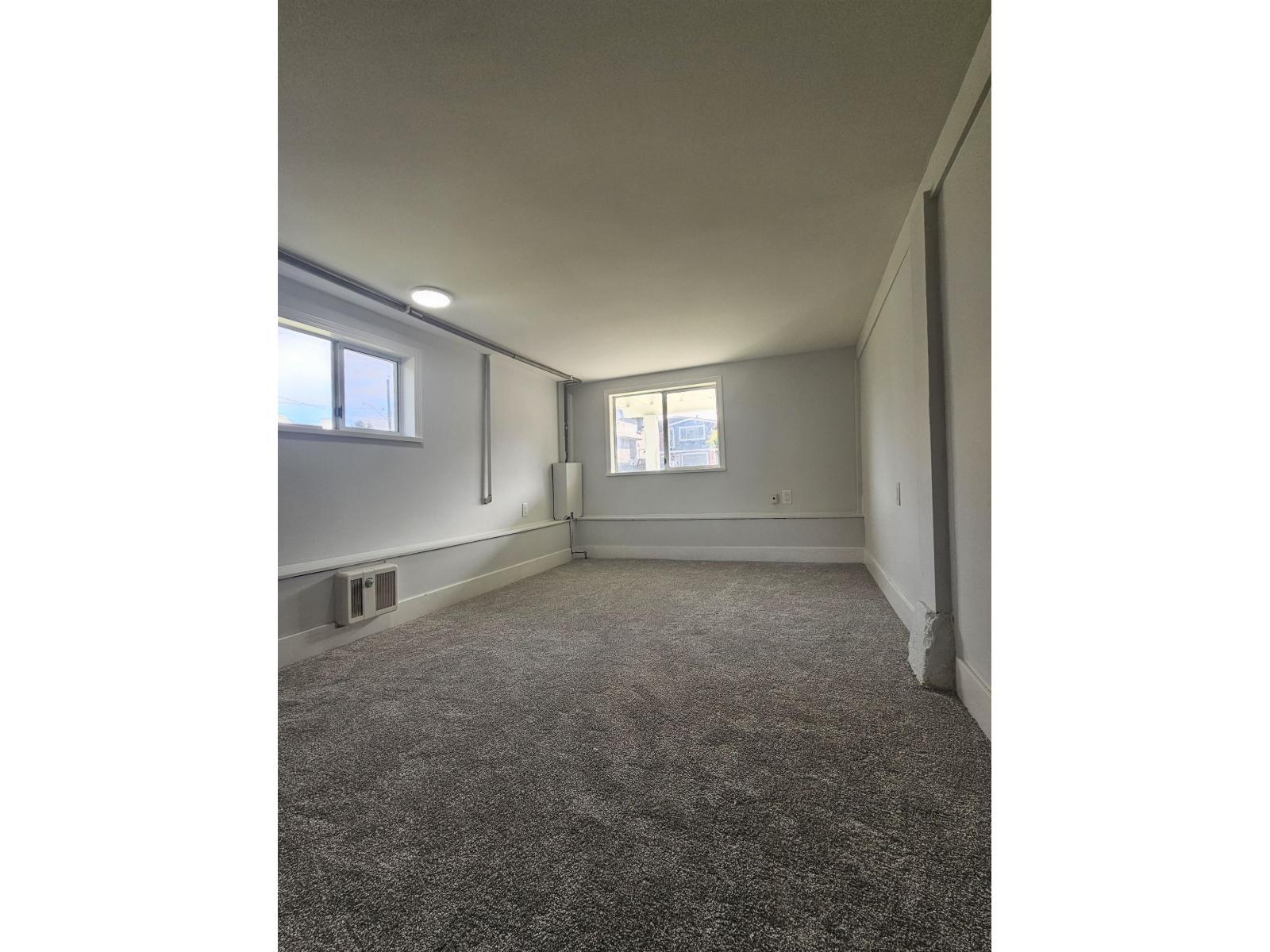 14729 Gordon Avenue Property Photo 10