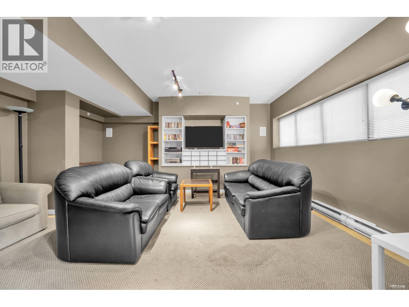 514 528 Rochester Avenue Property Photo 19