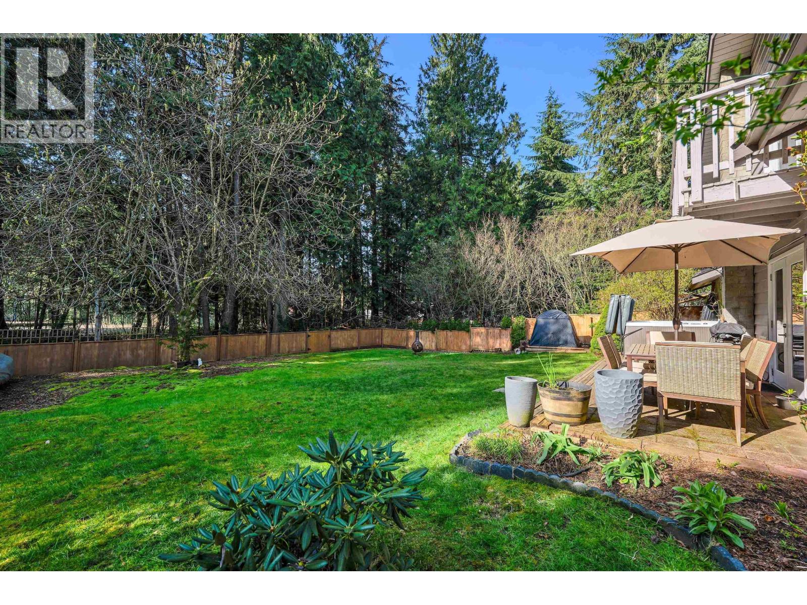 2572 The Boulevard Property Photo 25