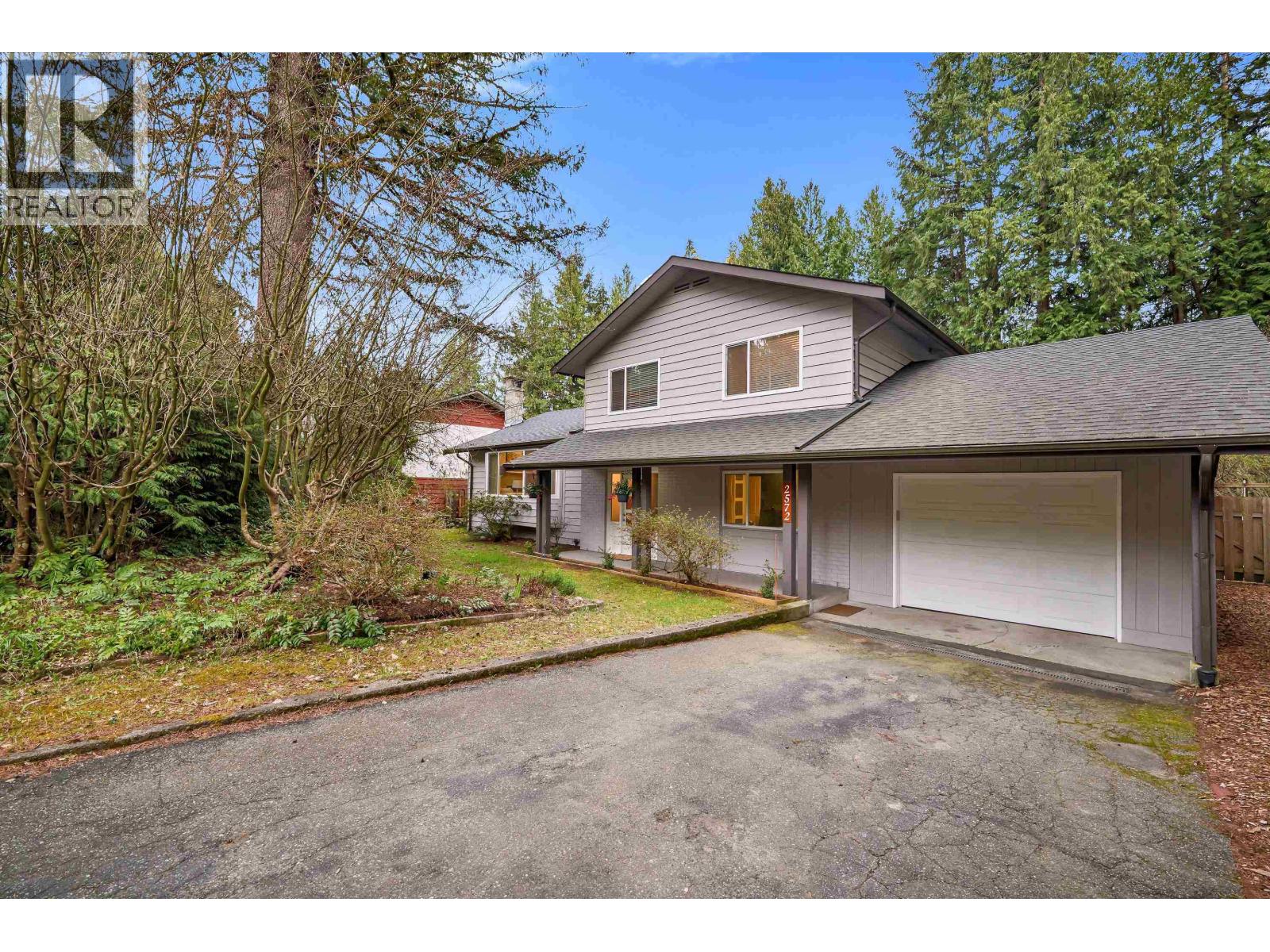 2572 The Boulevard Property Photo 30