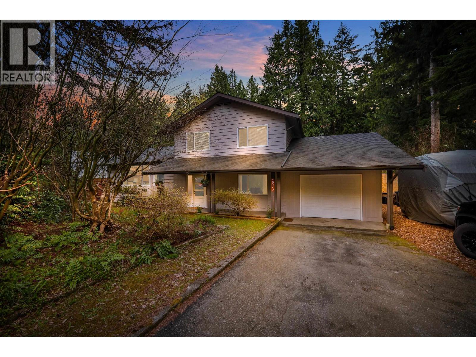 2572 The Boulevard Property Photo 31