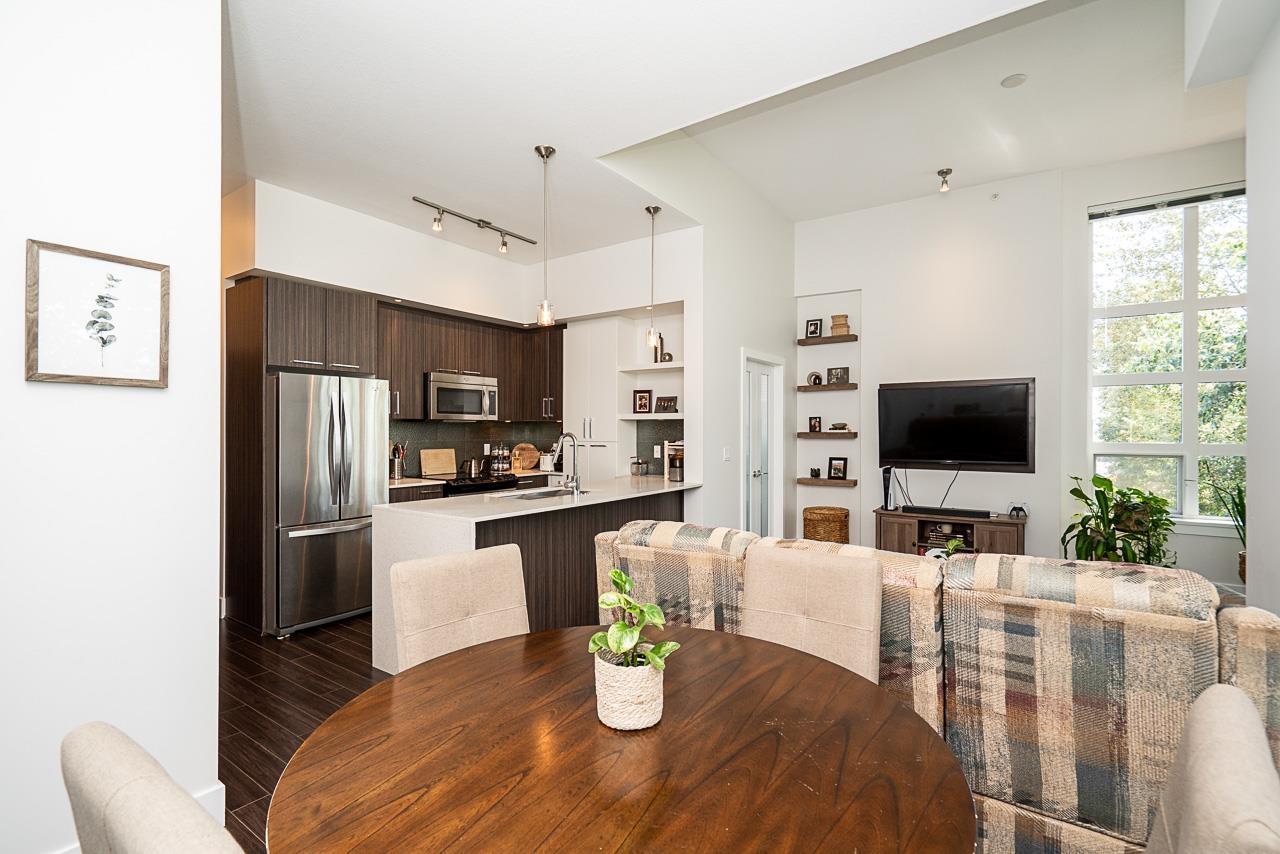 C420 20211 66 Avenue Property Photo 18